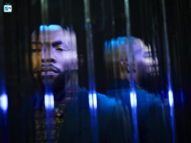 LEG09_DISTORTION_PTONOMY_044_re_FULL