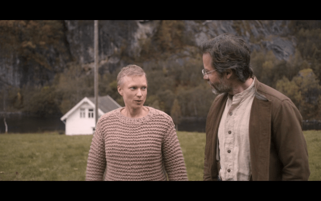 TI204Sig&amp;Ben&amp;Sweater