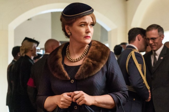 the-man-in-the-high-castle-301-w700-h467