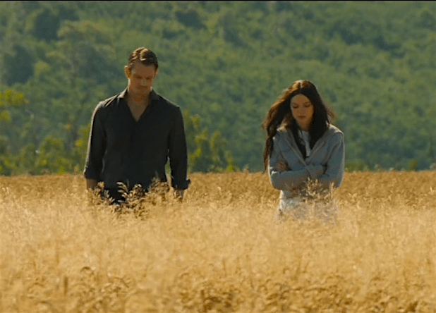 Hanna S1Ep6 Erik & Hanna in Field