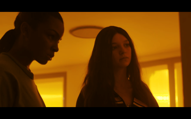 Hanna S1Ep8 Hanna &amp; Clara Find C's Name