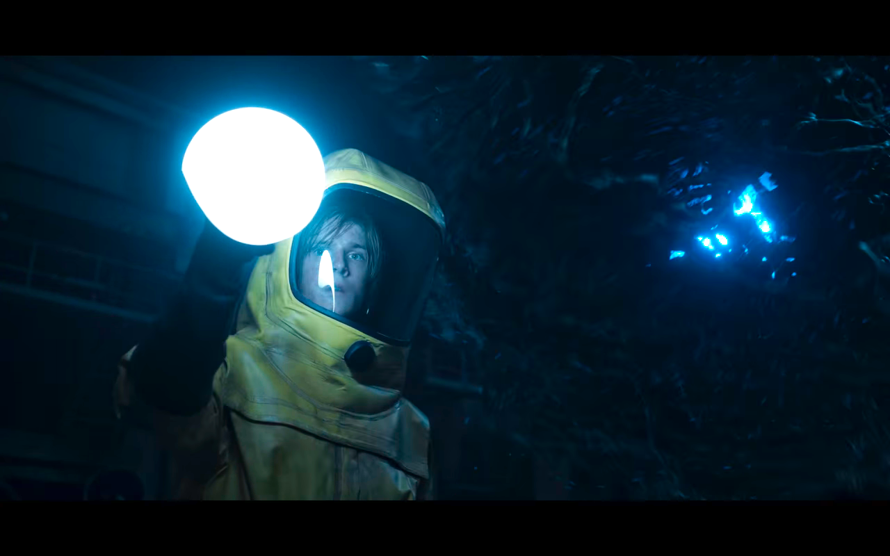 Dark S2Ep1 Jonas &amp; God Particle