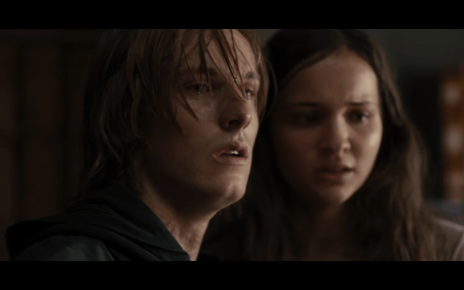 Dark S2Ep8 Young Jonas &amp; Martha at Gunpoint