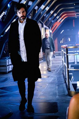 mv5boda3mzbim2utm2njmi00ztixlwewmmetowq3njyxmjawyzawxkeyxkfqcgdeqxvynjg5nje3mtk40._v1_sy1000_cr006661000_al_