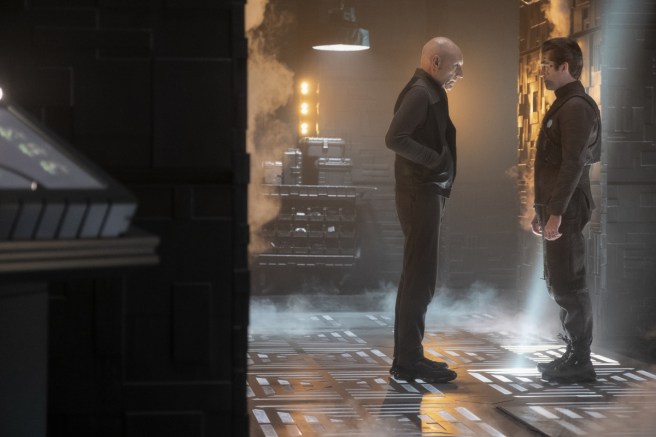 Star Trek: Picard S1E6 Patrick Stewart as Jean Luc Picard and Jonathan Del Arco as Hugh on the Artifact