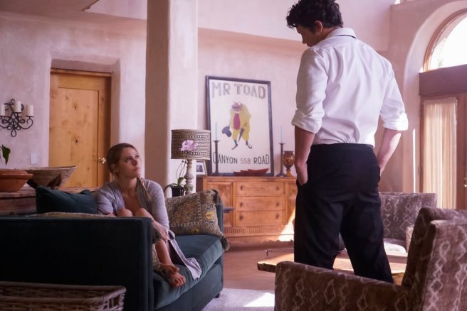 Roswell, New Mexico S2E3 Isobel and Ghost Max