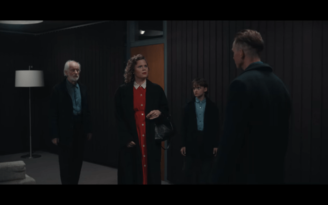 Dark S3Ep2 Unknown Threaten Jasmin