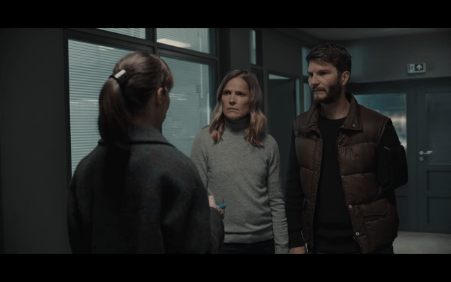 Dark S3Ep3 Alt Charlotte &amp; Torben