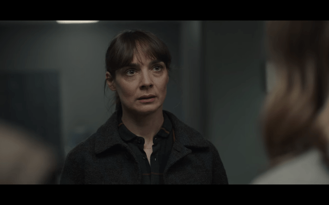 Dark S3Ep3 Alt Hannah
