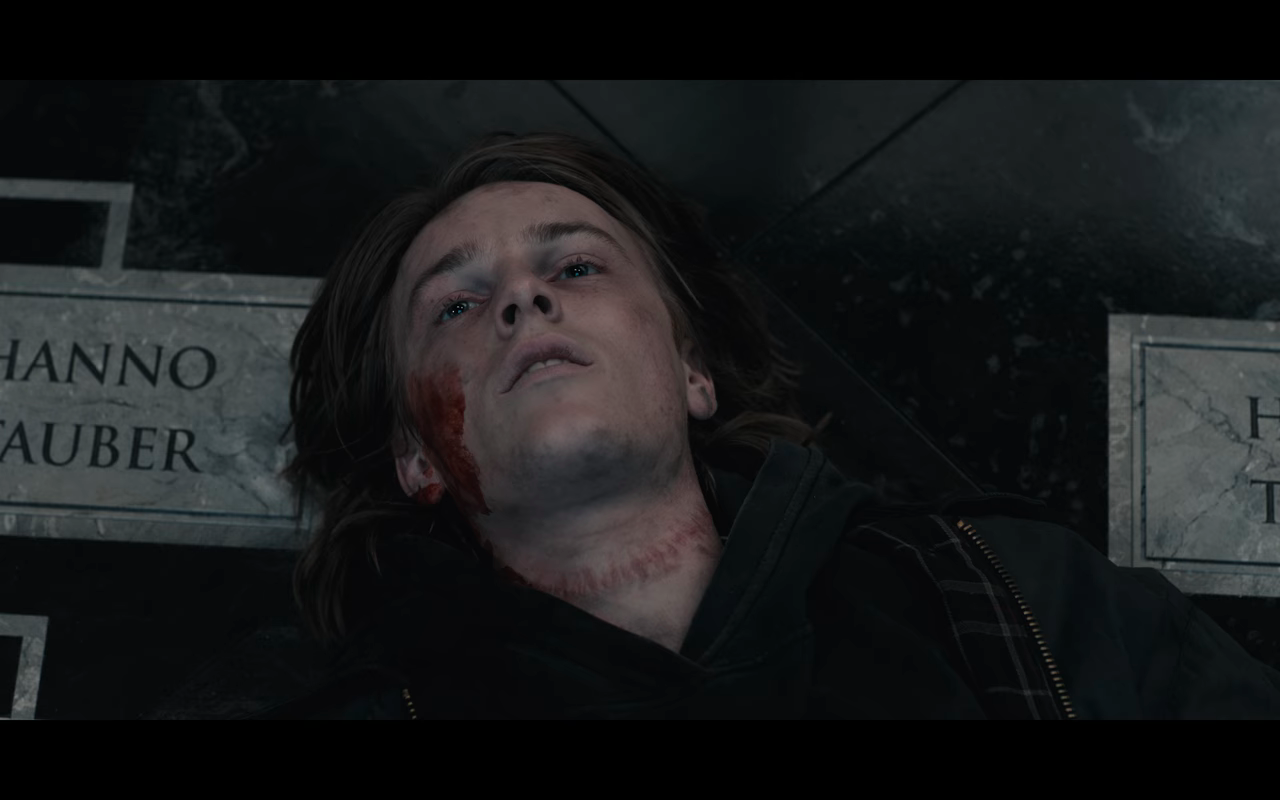 Dark S3Ep6 Dead Jonas on Hanno's Walk of Fame Square