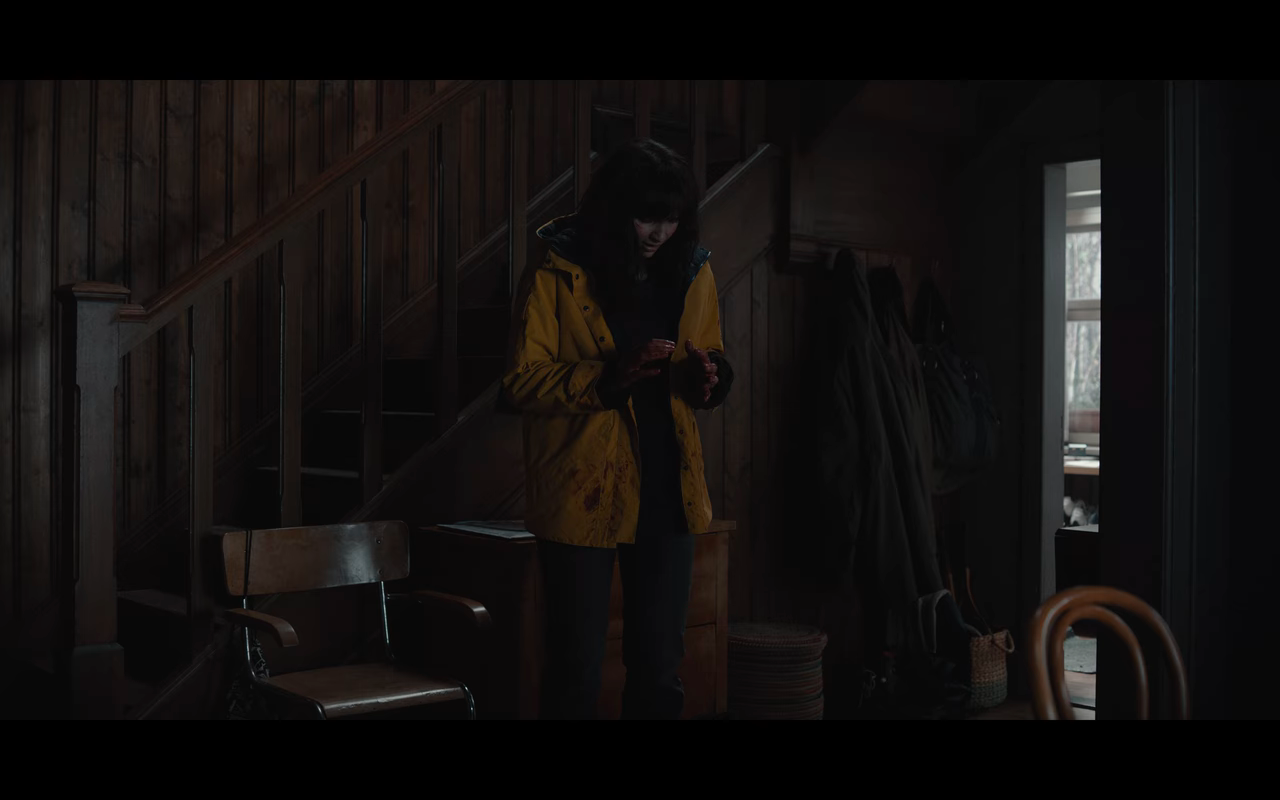 Dark S3Ep7 Bloody Yellow Raincoat Martha