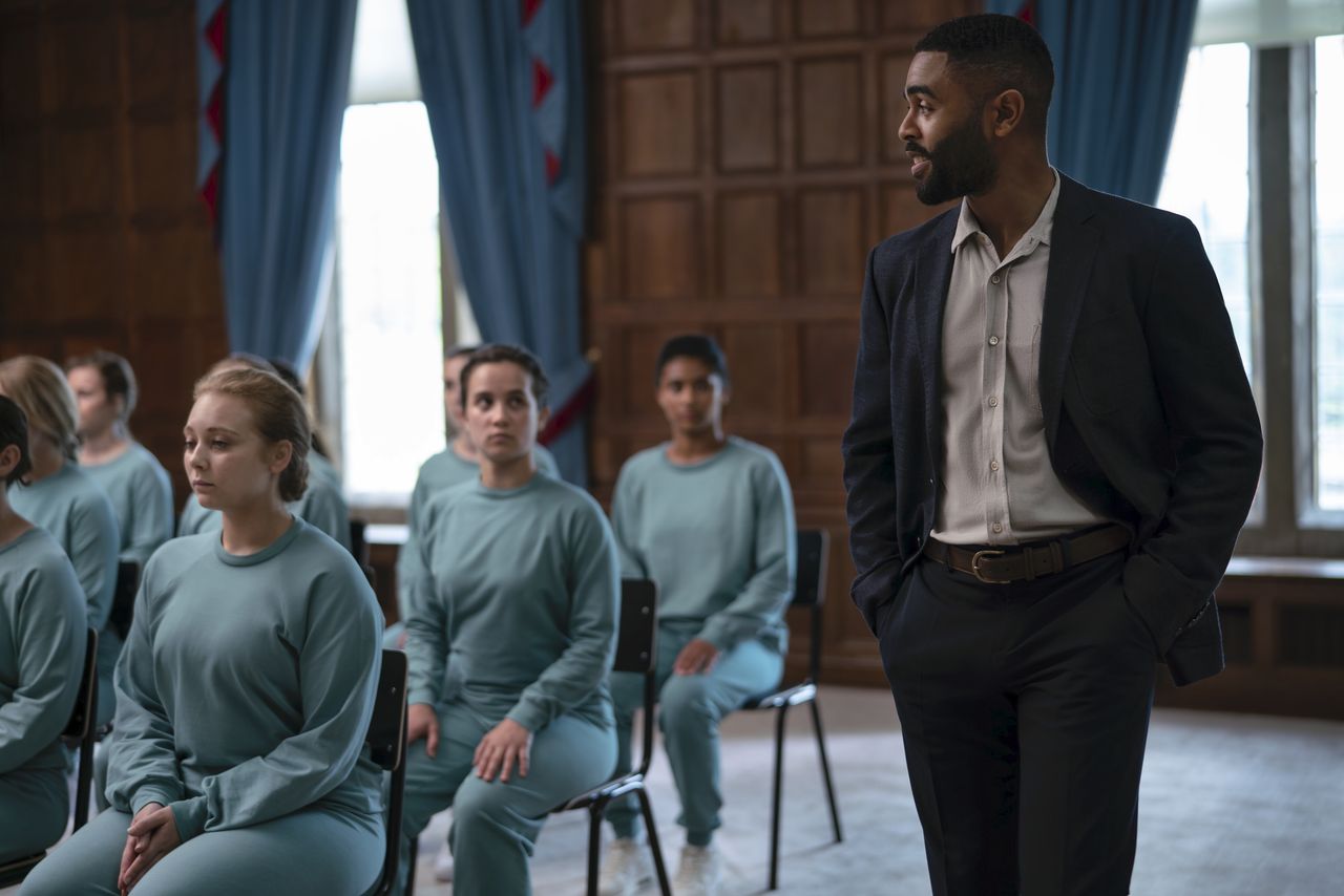 hanna-season-2-promotional-photos-21