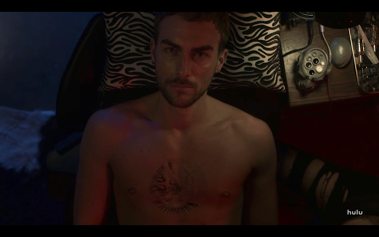 Helstrom S1Ep1 Daimon's Scar