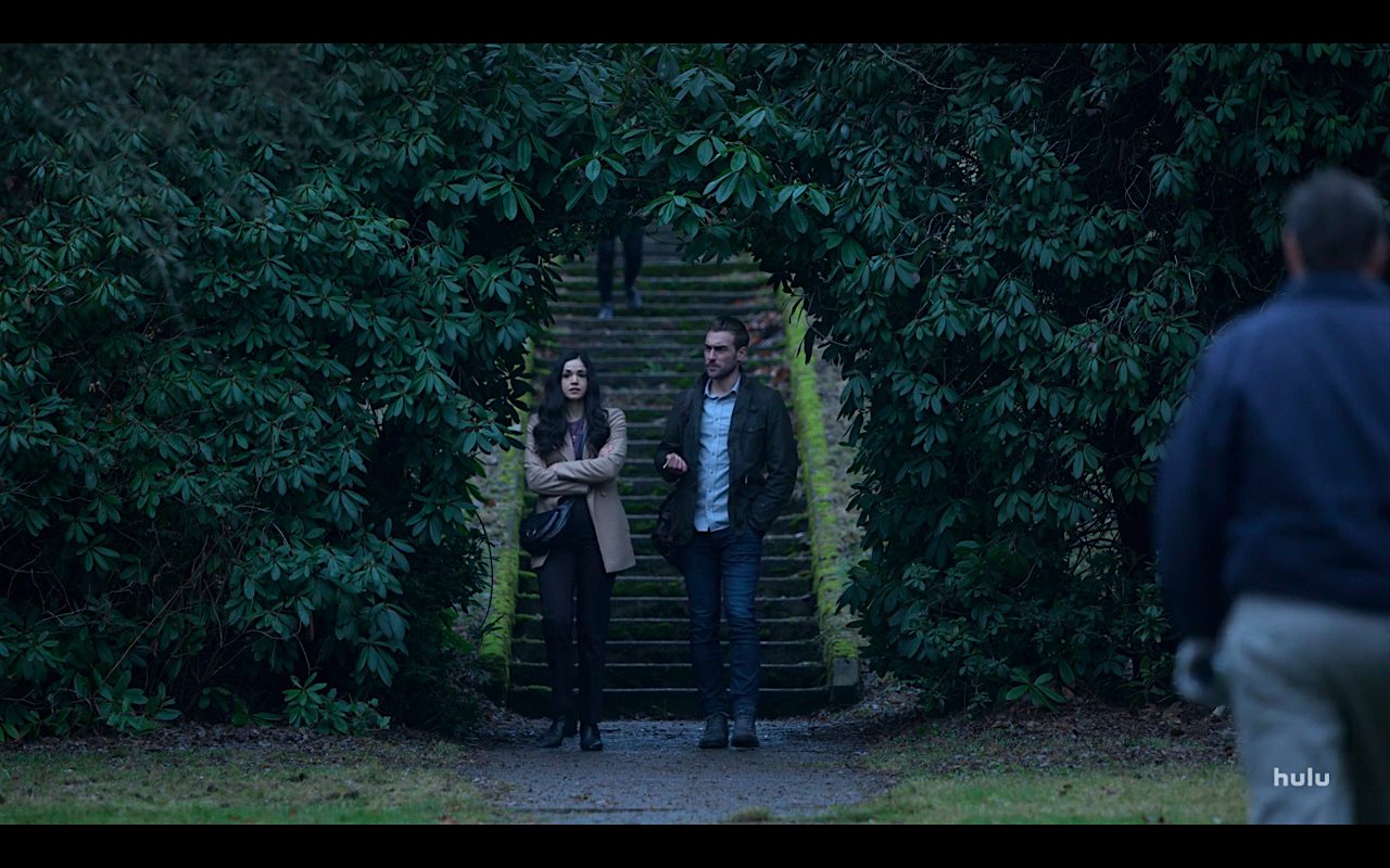 Helstrom S1Ep5 Gabby & Daimon Surrounded by Tree