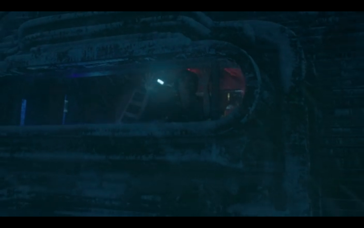 Snowpiercer S2Ep6 Alex Waves to Mommy from the Train