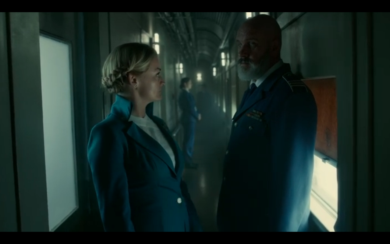 Snowpiercer S2Ep7 Ruth &amp; Roche Look into Each Other's Eyes