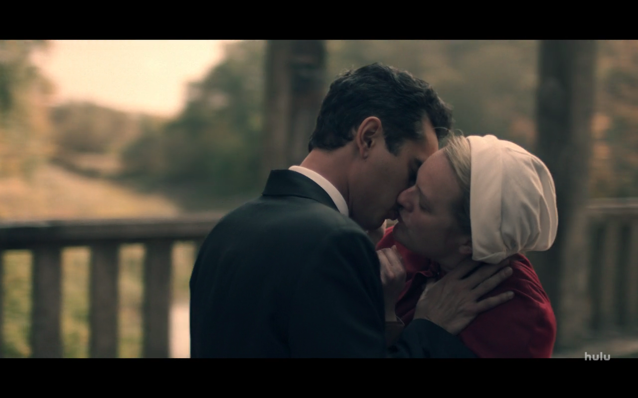 Handmaid's Tale S4Ep3 Nick &amp; June on Bridge