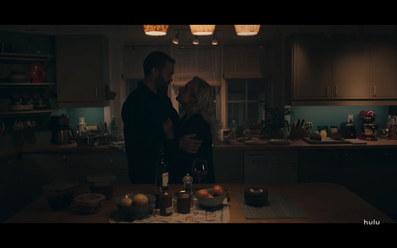 Handmaids Tale S4Ep7 Luke &amp; June in Kitchen