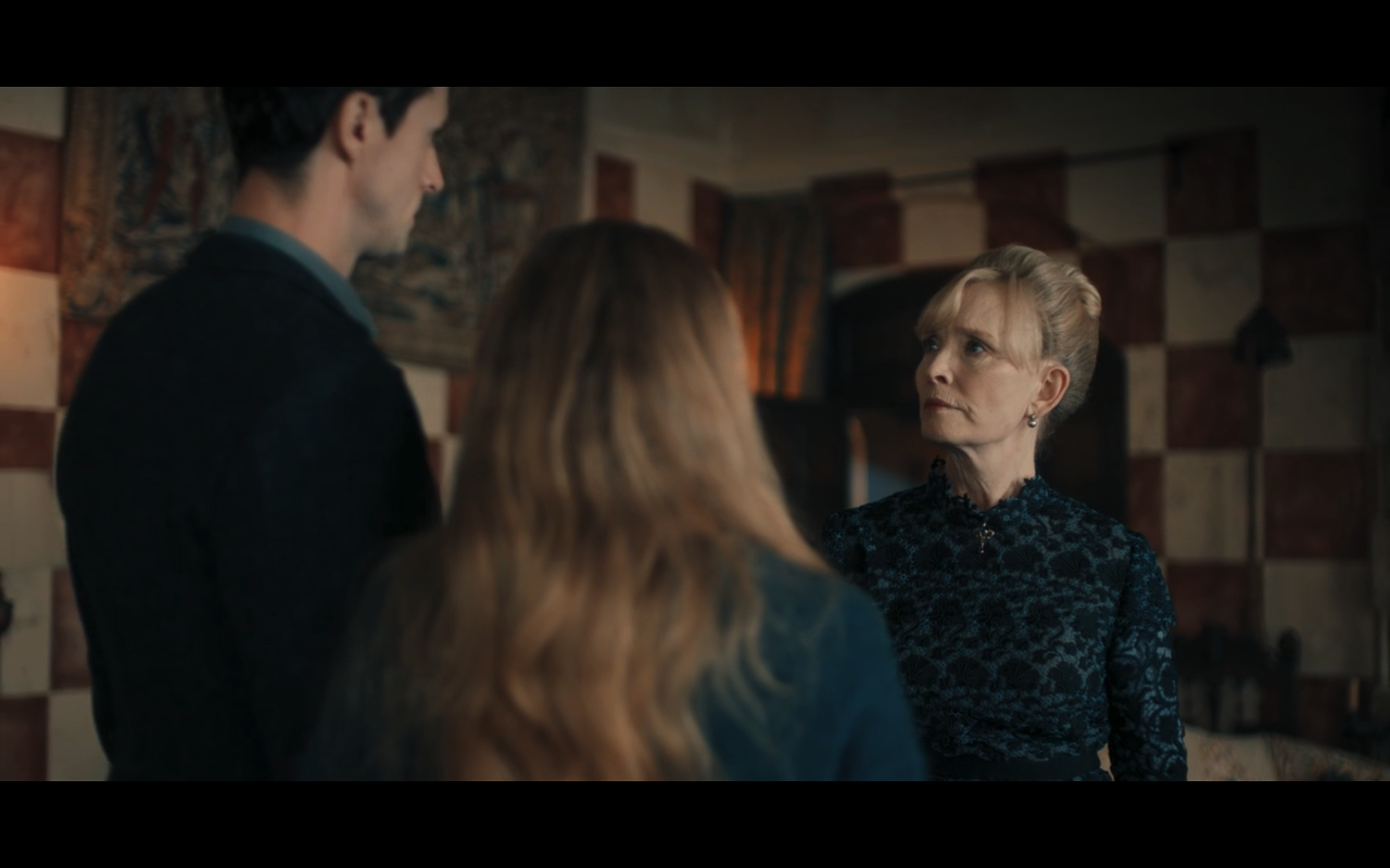 Disc of Witches S1Ep5 Ysabeau Promises Support