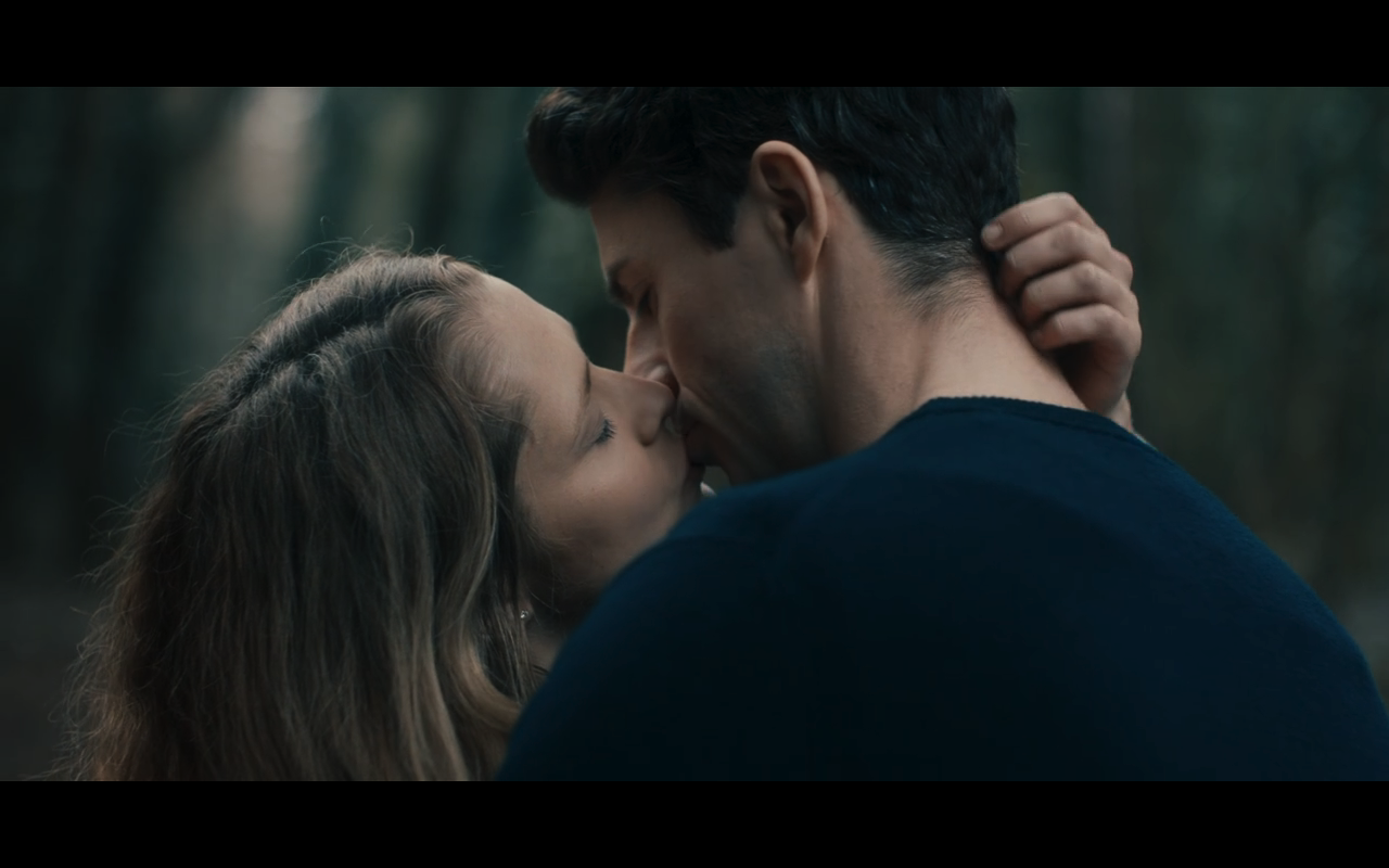 Discovery of Witches S1Ep7 Kissing