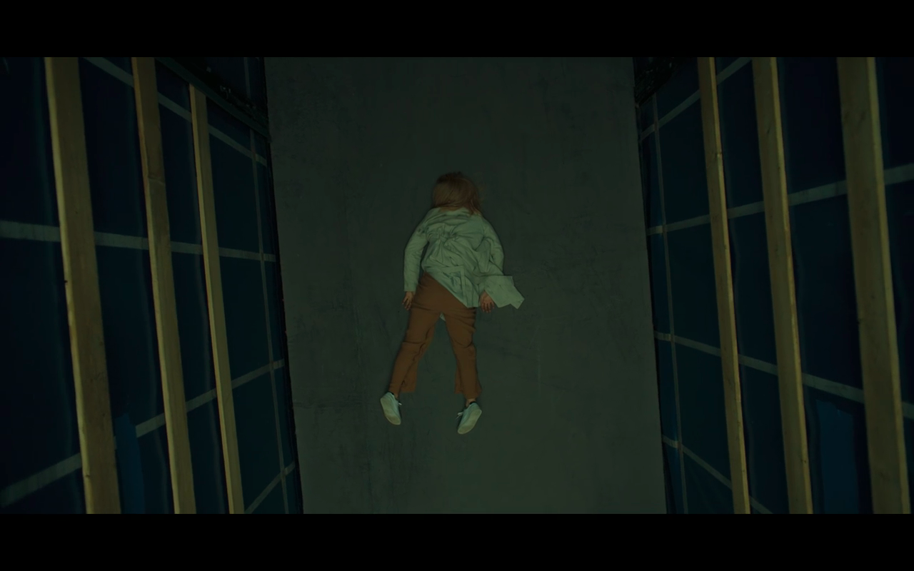 Hanna S2Ep3 Unconscious Marissa