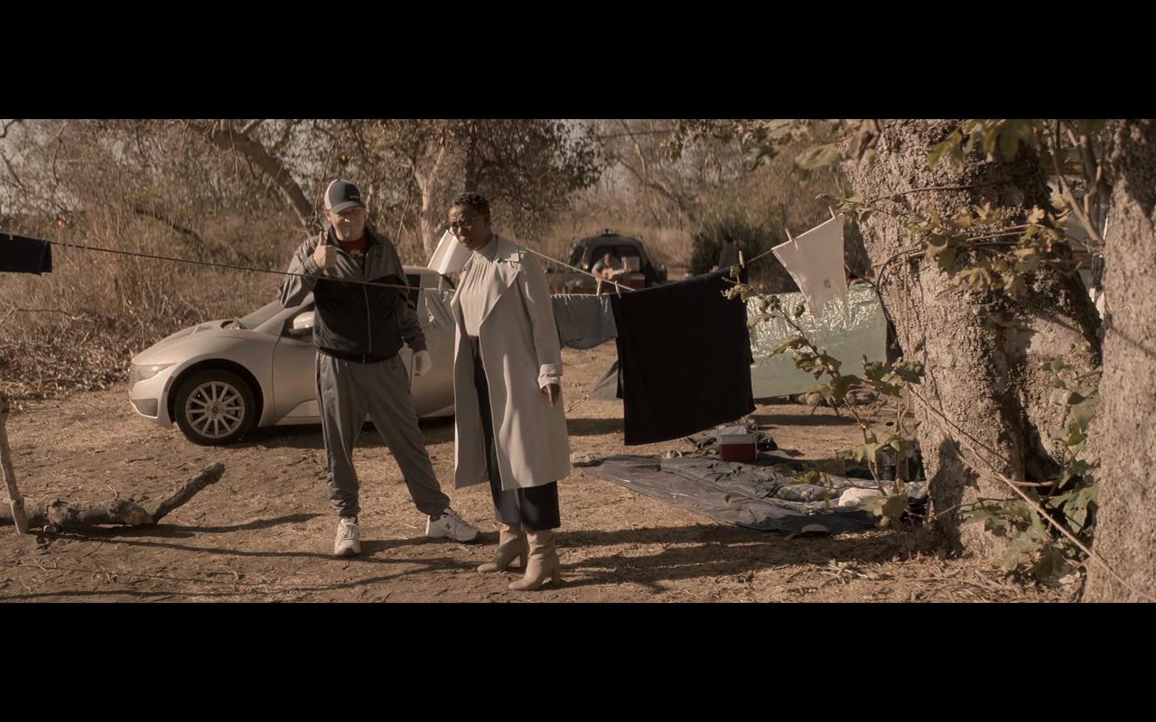 Made for Love S1Ep5 Nomadland Lyle with Fiffany