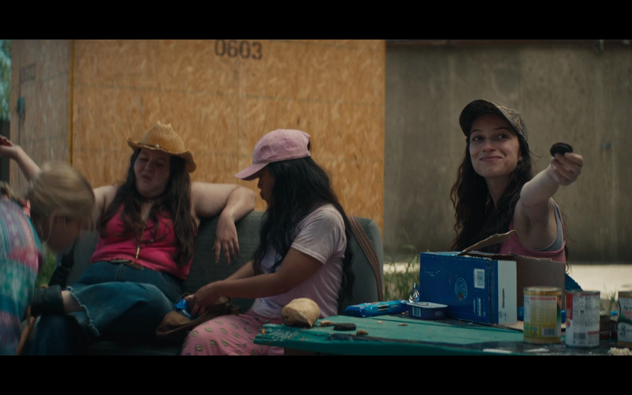 YTheLastMan S1Ep9 Amazons with Oreos