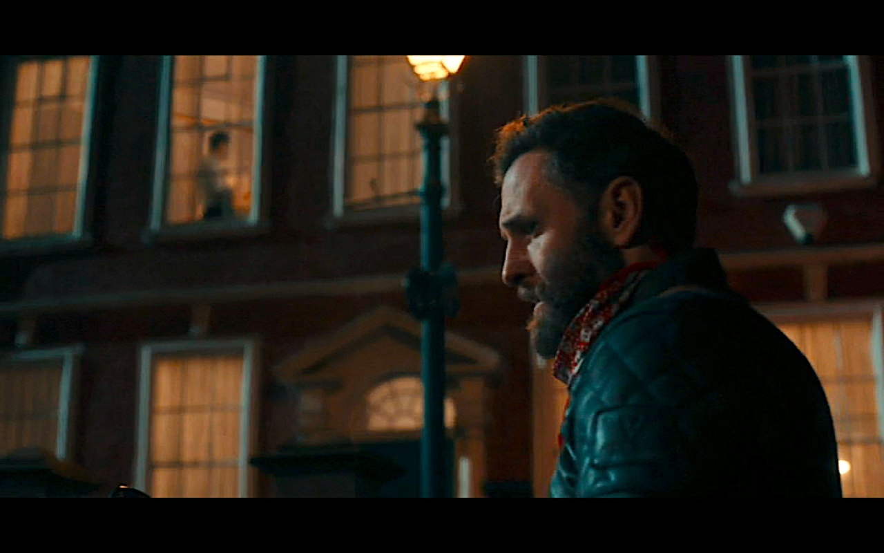 Discovery of Witches S3Ep4 Gallowglass About to Leave Town