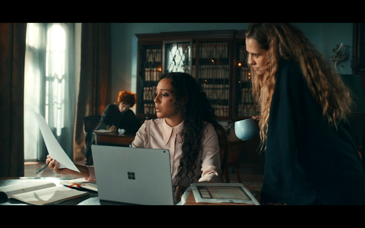 Discovery of Witches S3Ep4 Phoebe & Diana Search for Timothy